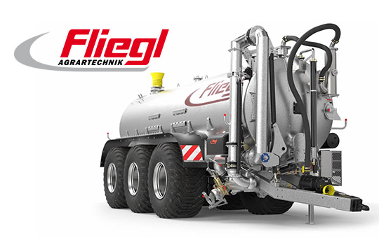 Fliegl Agrartechnik Vakuumfass freigestellt mit Logo