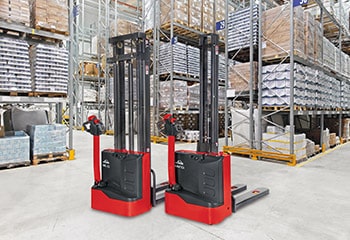 Light Range electric pallet truck from Linde in stock