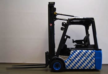 Linde forklift truck with special color in Bavaria style