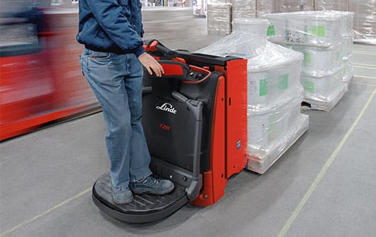 new low and high lift trucks from linde with fixed and folding operator platform