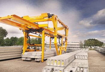 Straddle Carrier Combi SC Combilift transports concrete girders